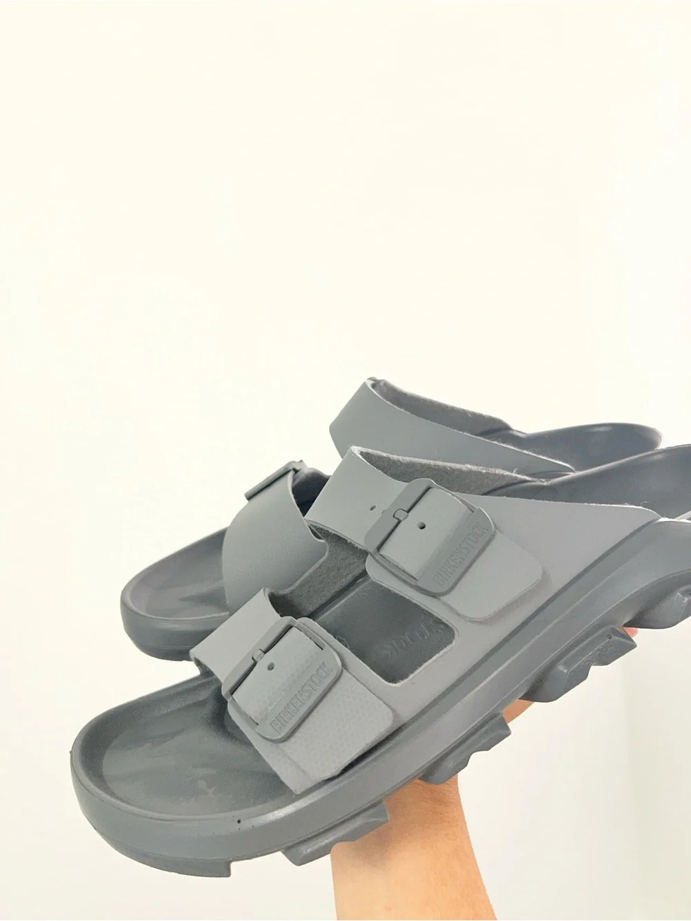 Birkenstock Mogami Terra 2 Strap sandal